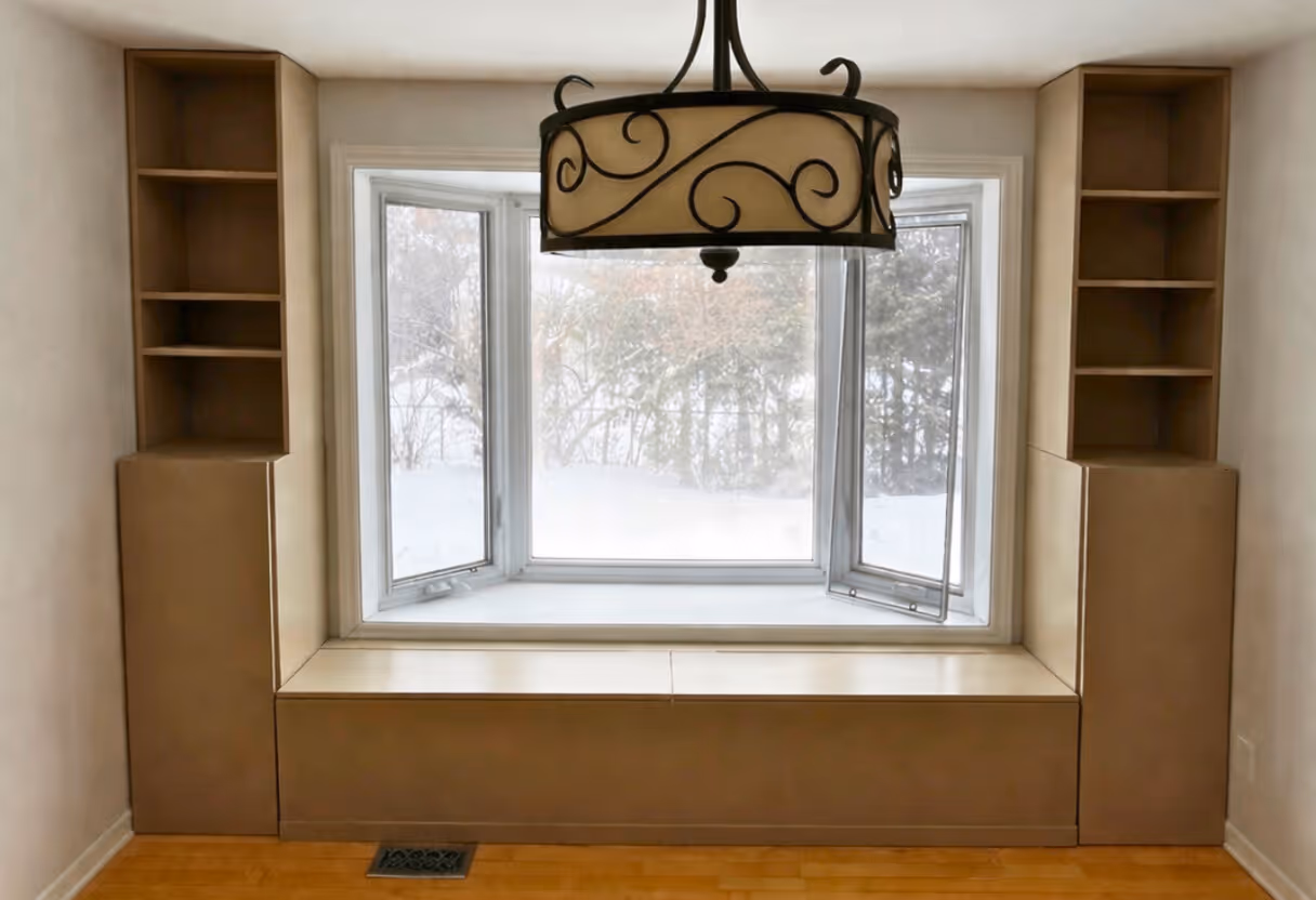 [background image] inviting frontoffice space (for a preschools & daycare)